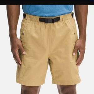 NWT Men's North Face Ripstop Cargo Tan Shorts with Belt